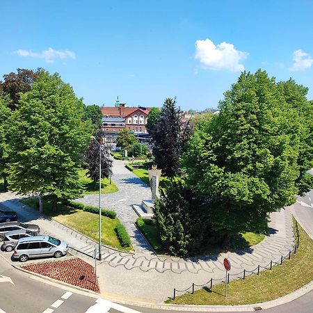 Centrum Grand Apartament Lejlighed Świdnica Eksteriør billede