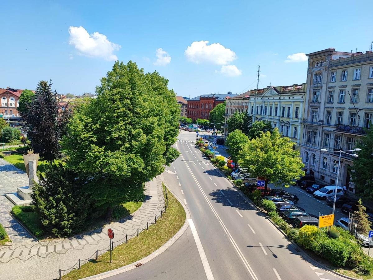 Centrum Grand Apartament Lejlighed Świdnica Eksteriør billede